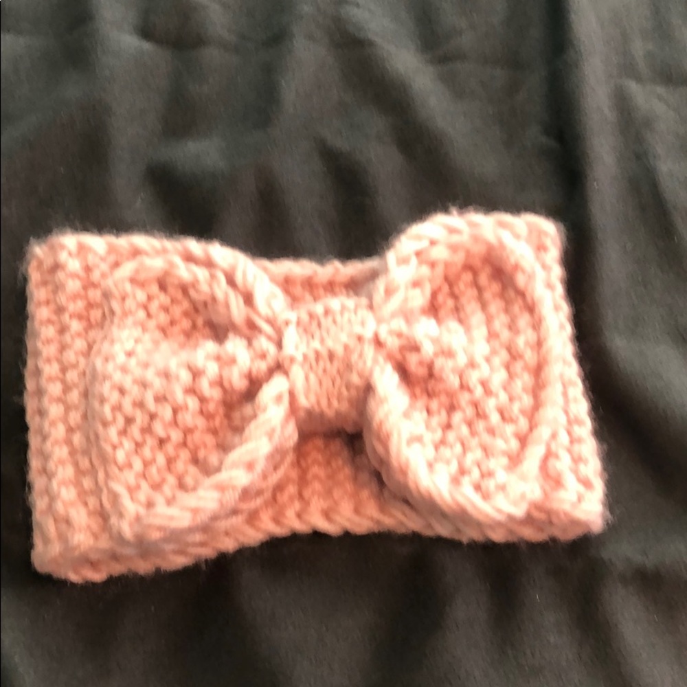 Trendy Knitted hair bow!